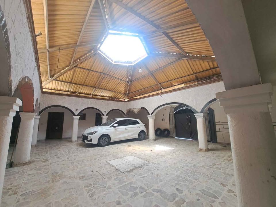 6 habitaciones 3 baños - Casa 2