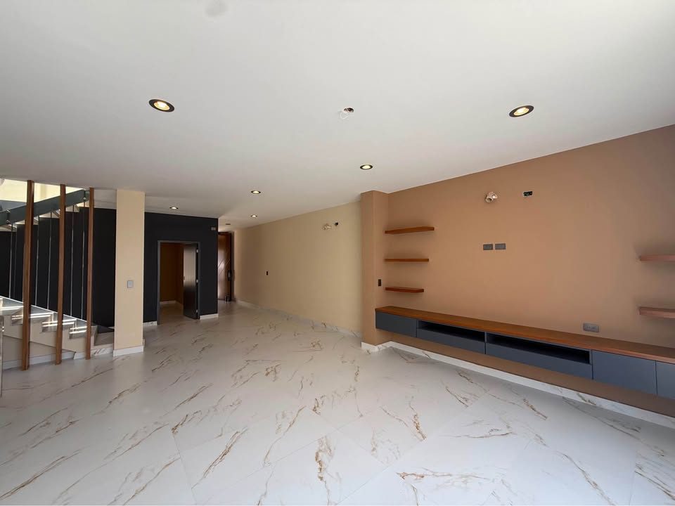4 habitaciones 5 baños - Casa 3