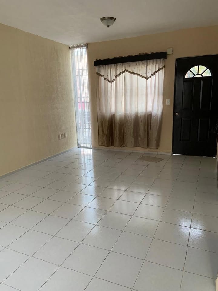 2 habitaciones 2.5 baños Casa 3
