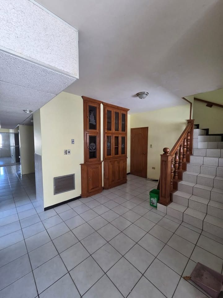 5 habitaciones 2 baños Casa 3
