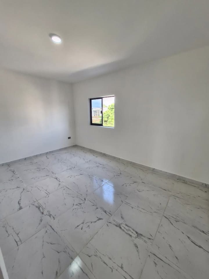 3 habitaciones 2 baños Casa 2