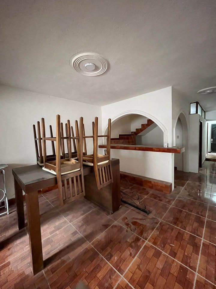 5 habitaciones 3 baños - Casa 2