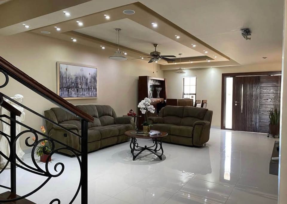 3 Beds 2 Baths - House 2