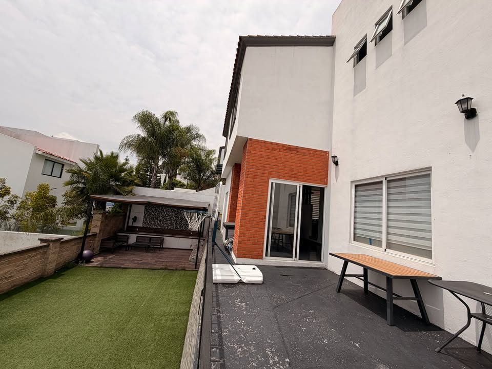 3 habitaciones 4 baños Casa 3