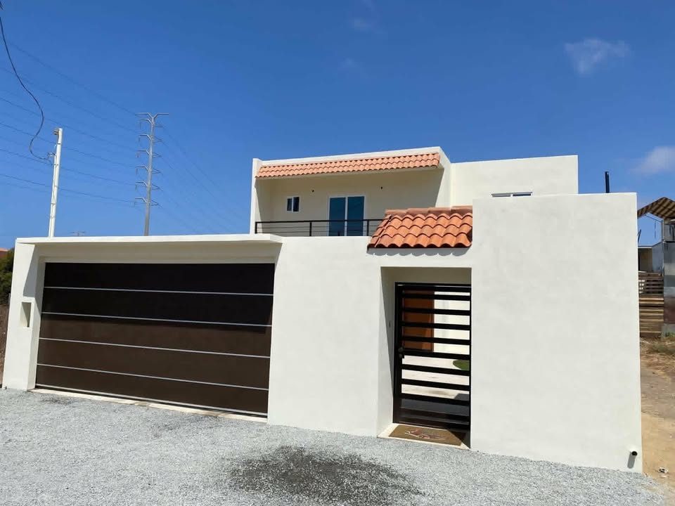 3 habitaciones 4 baños - Casa 2