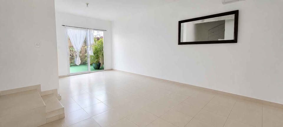 3 habitaciones 2 baños - Casa 2