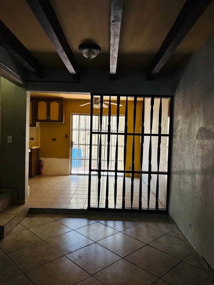 4 habitaciones 2 baños - Casa 3