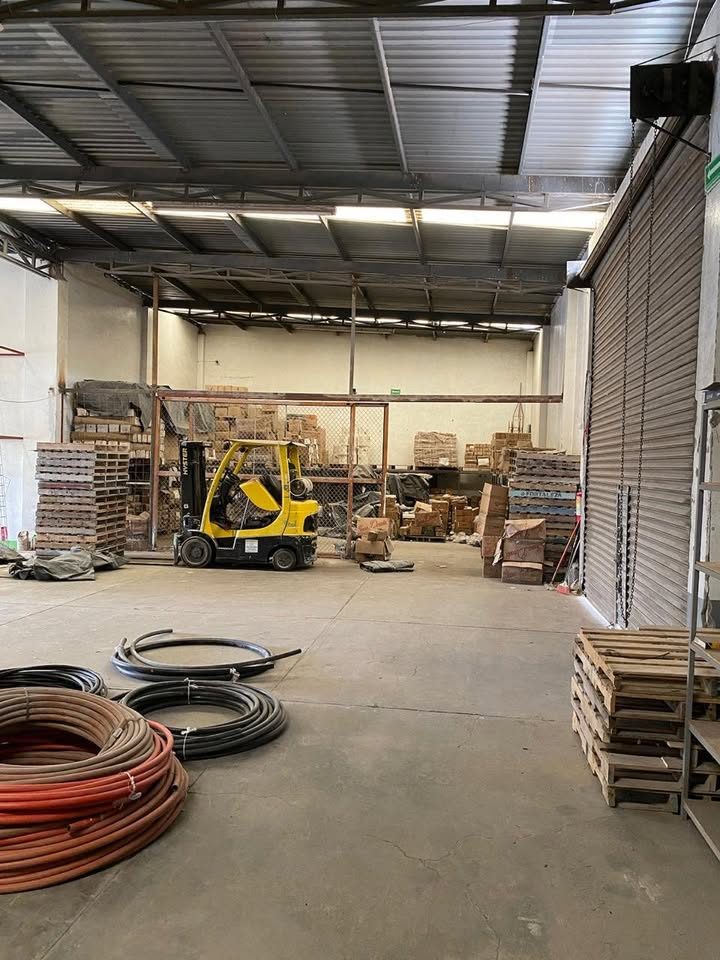 RENTA de BODEGA INDUSTRIAL BLVD JOSE MARIA PATONI - 640 MT2 3