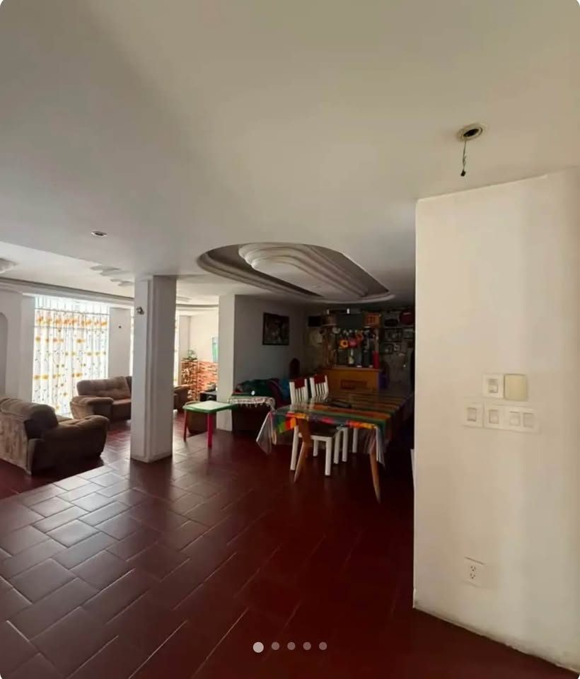4 habitaciones 2,5 baños - Casa 3