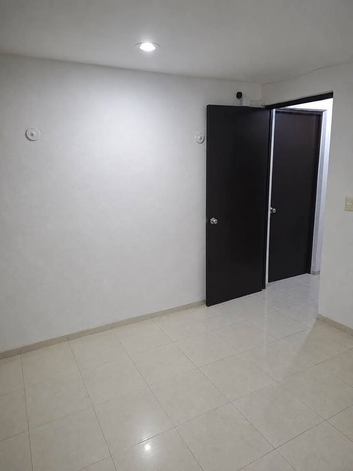 Departamento en renta av la costa 2