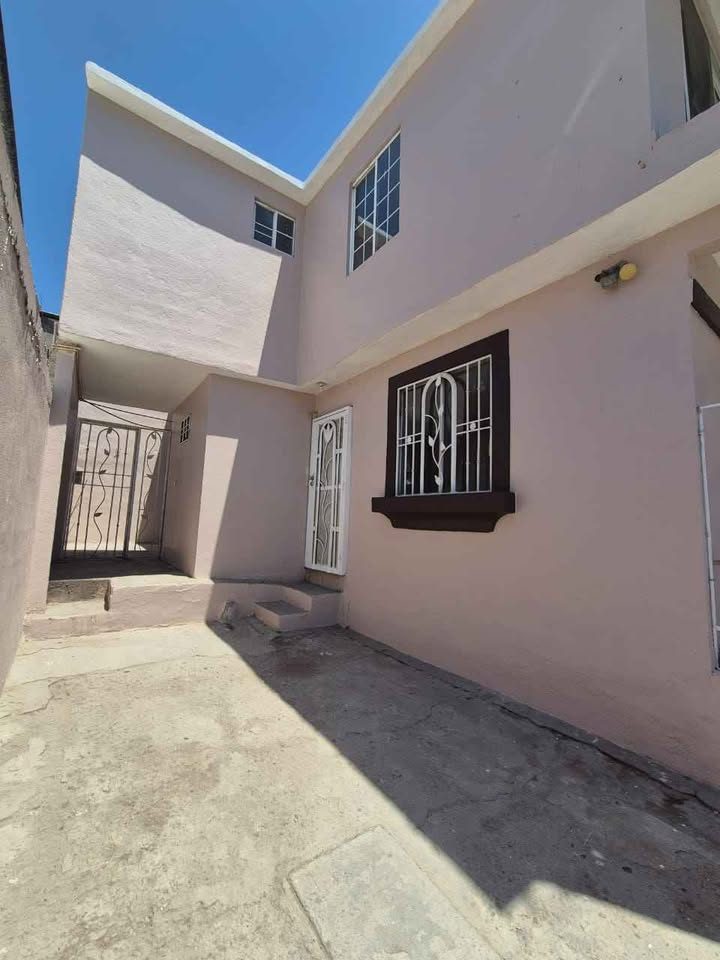 Casa en renta · 2 rec · Tijuana 3