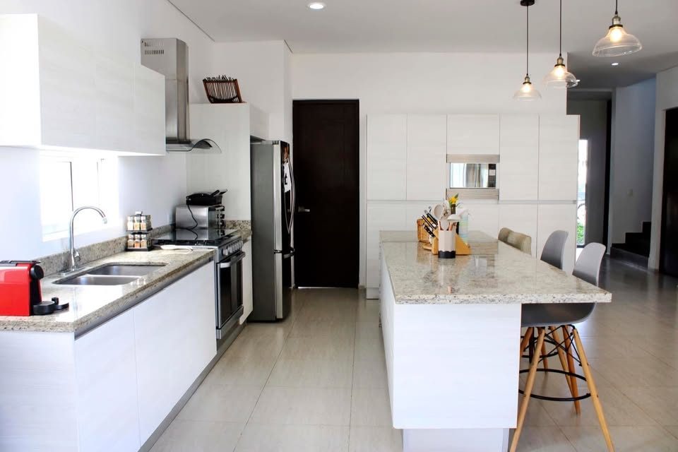 3 habitaciones 3.5 baños Casa 2