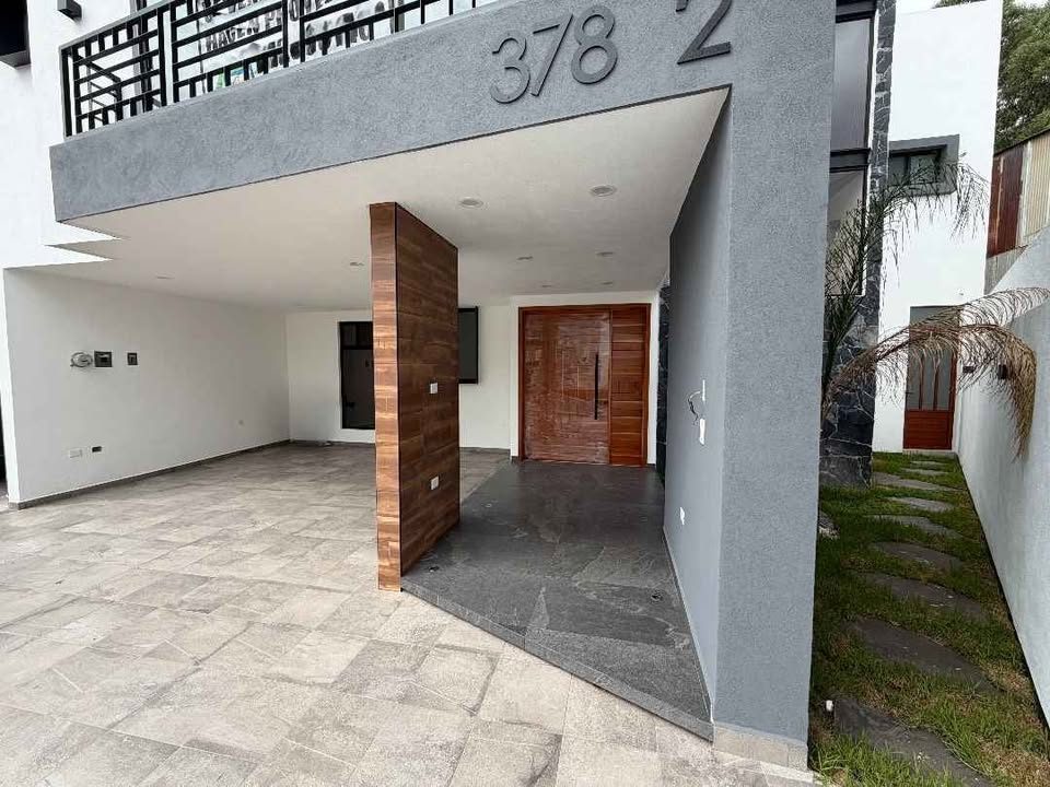 3 habitaciones 6 baños - Casa 2