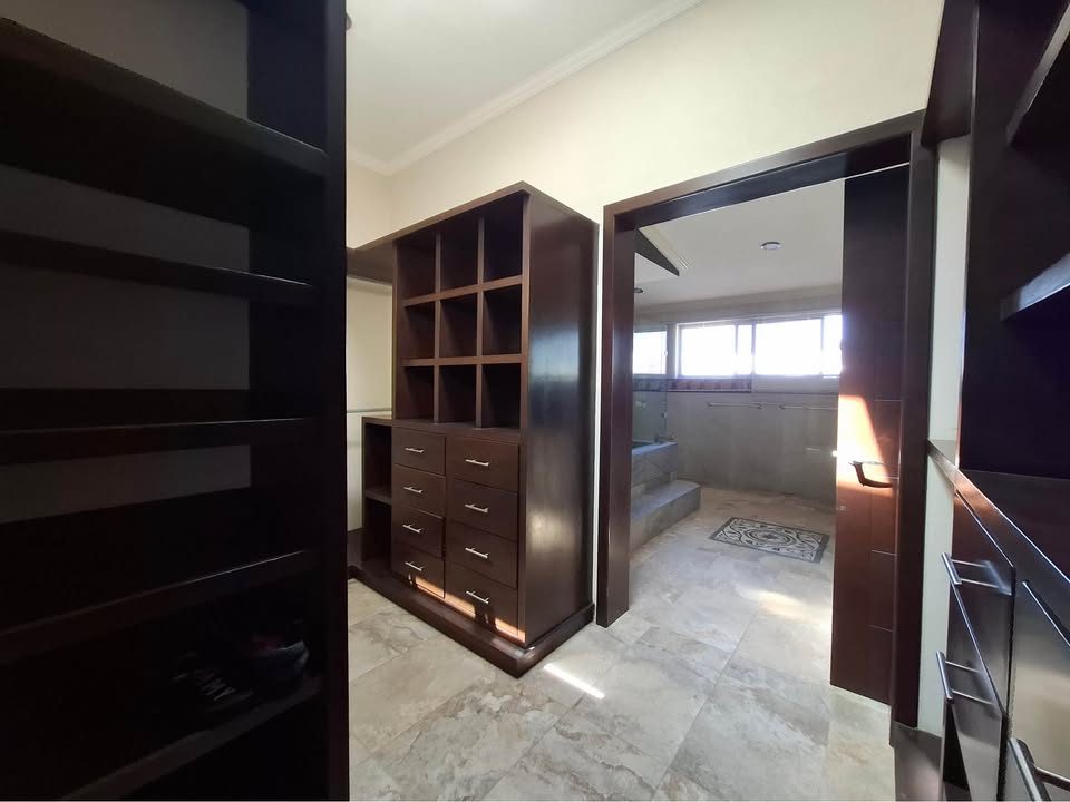 4 habitaciones 5 baños - Casa 3