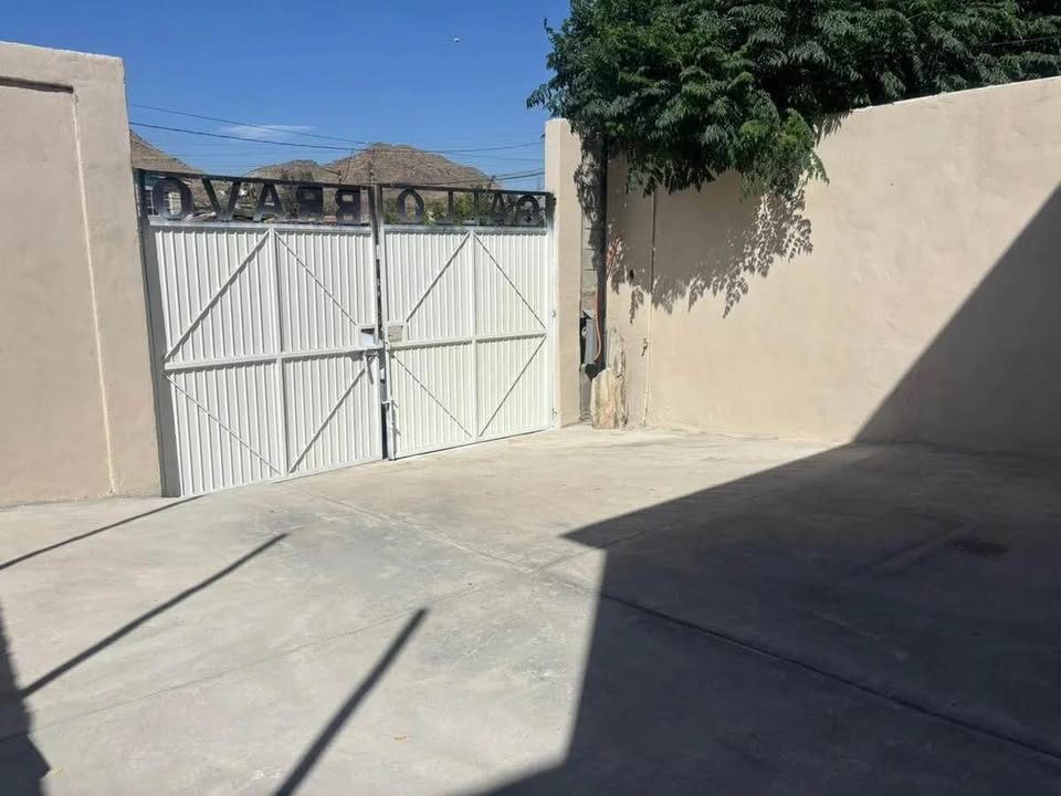 RENTÓ | BODEGA | GRANDE | TECATE 2
