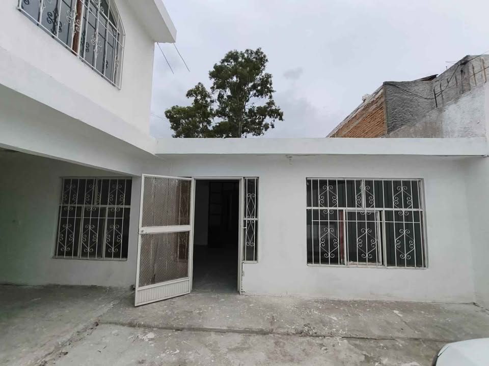 5 habitaciones 2 baños - Casa 2