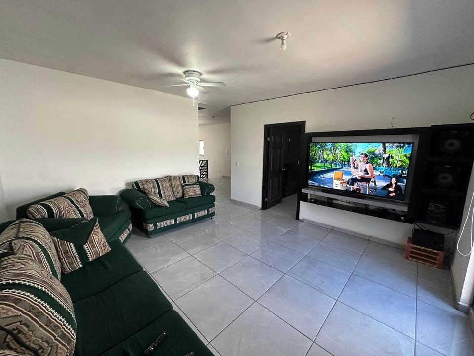 5 habitaciones 2 baños - Casa 2