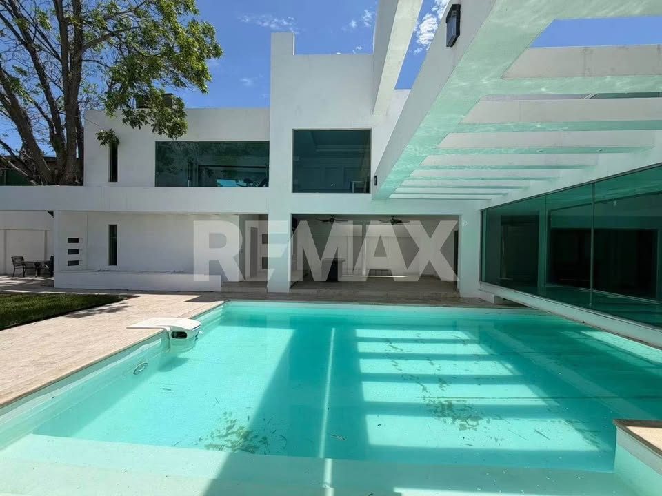 4 habitaciones 6 baños - Casa 3