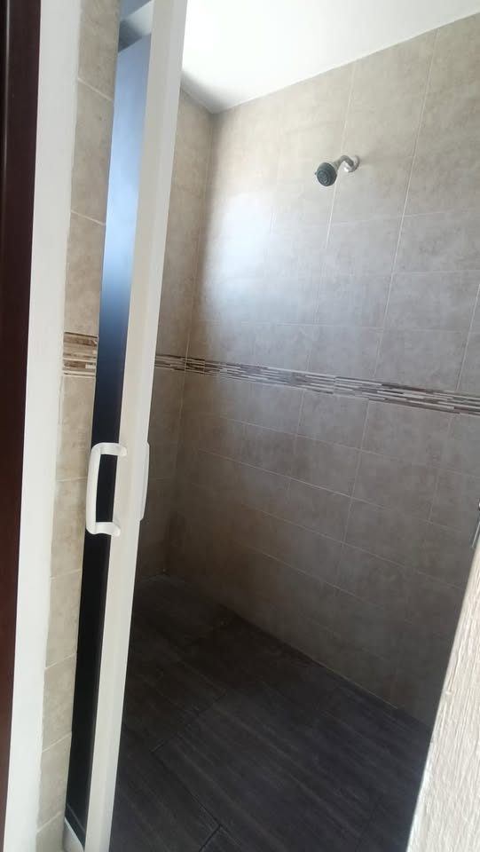 3 habitaciones 3 baños Casa 2