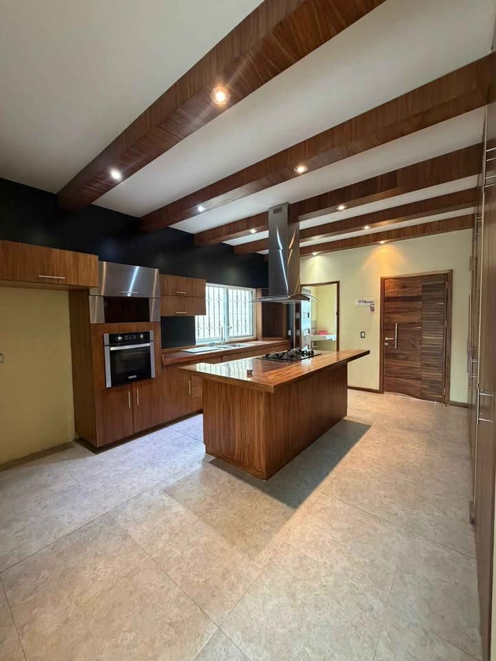 4 habitaciones 4 baños - Casa 3