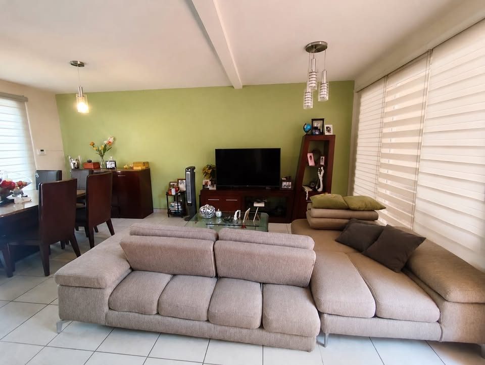 3 habitaciones 5 baños Casa 3