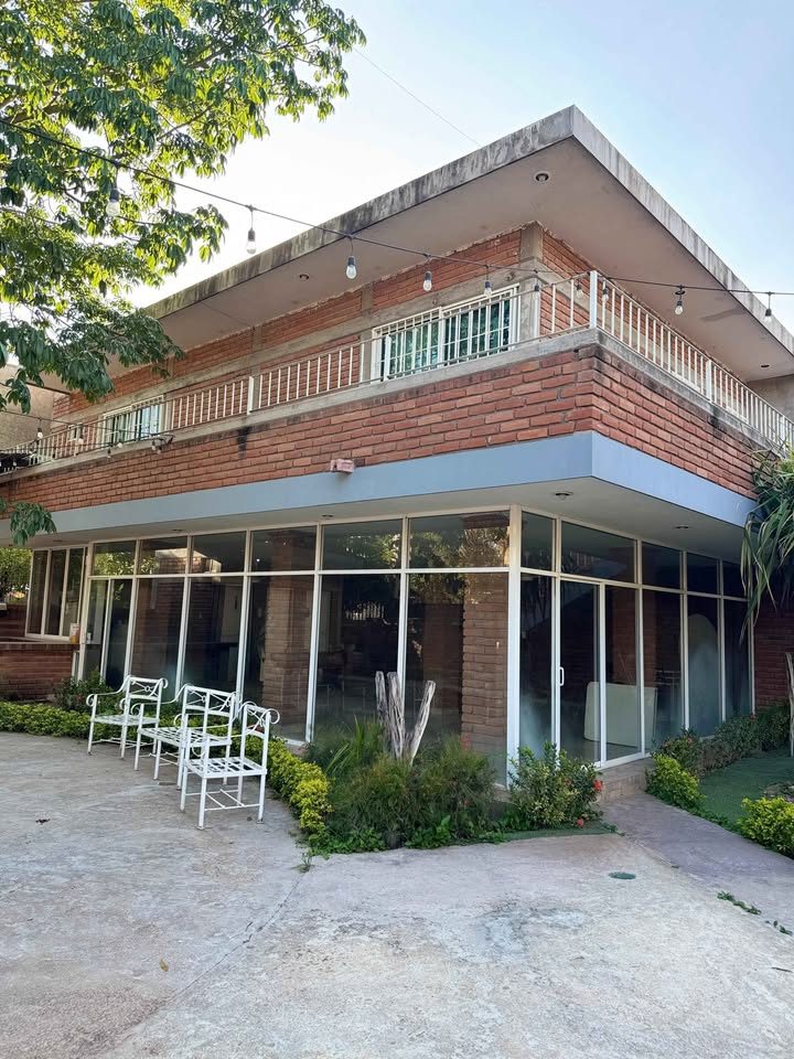 2 habitaciones 7 baños - Casa 2