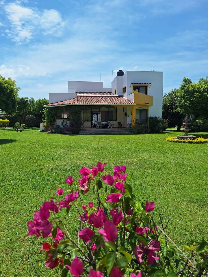 CASA EN TERRENO DE 1,500 mt2. EJIDAL 3