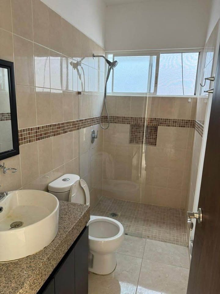 3 habitaciones 2,5 baños - Casa 2