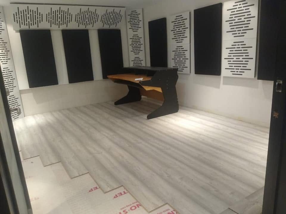 Venta de piso laminado 2