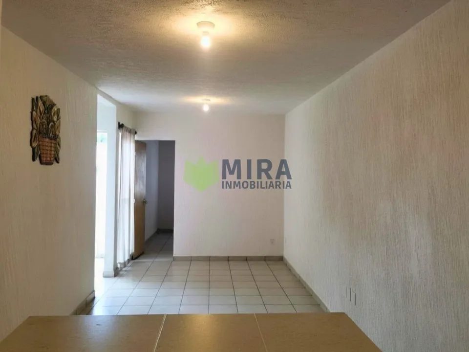 2 habitaciones 1 baño Casa 2
