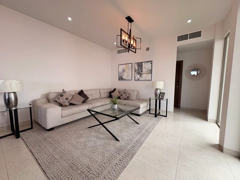 4 habitaciones 4.5 baños Casa 3