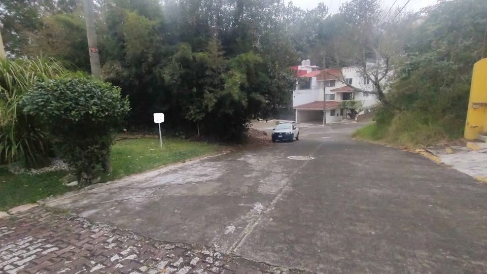 1 habitación 0 baños - Casa 3