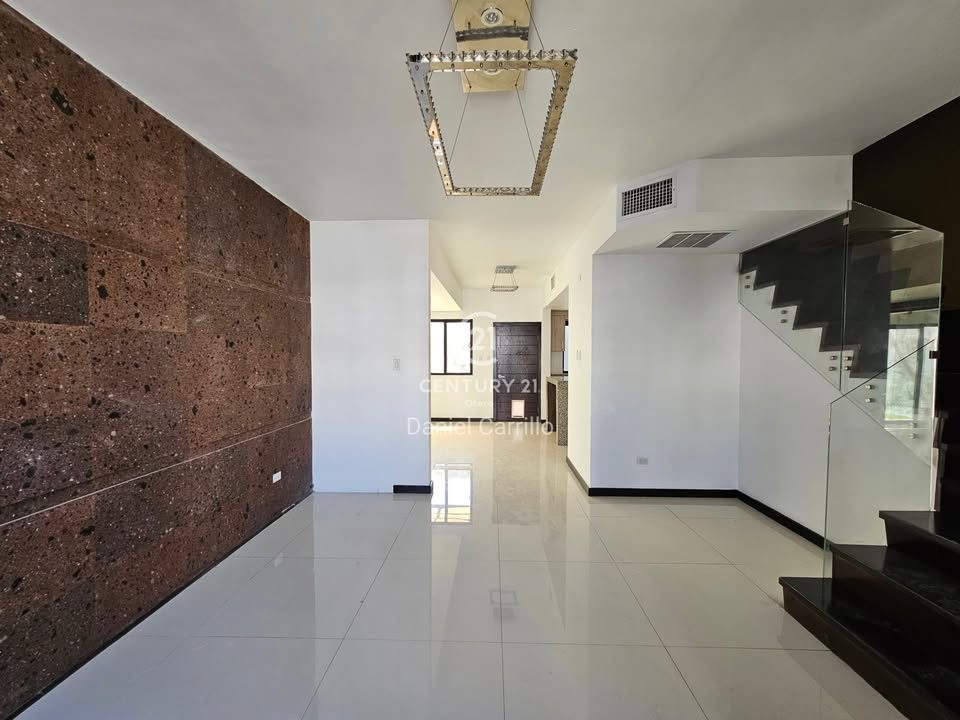 3 habitaciones 3 baños Casa 2