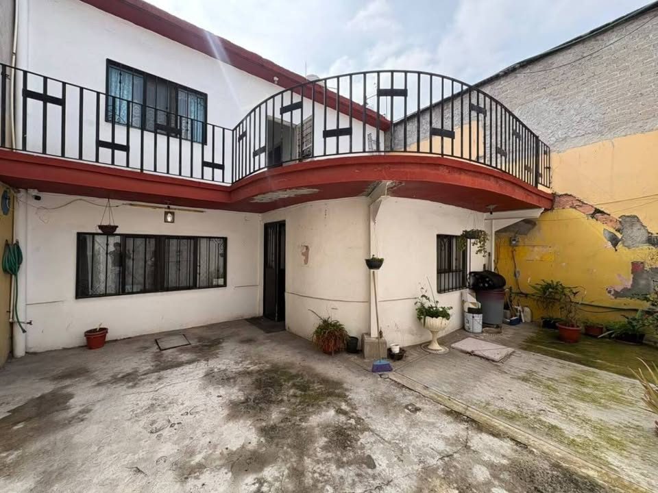 3 habitaciones 2 baños Casa 2