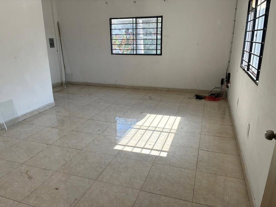 bodega de 200 m2 en guadalupe en renta 3