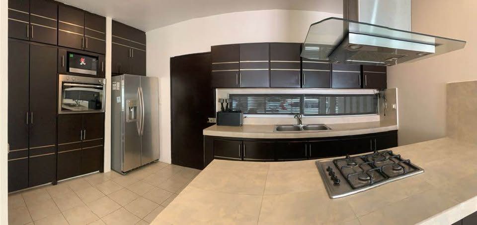 3 habitaciones 2,5 baños - Casa 2