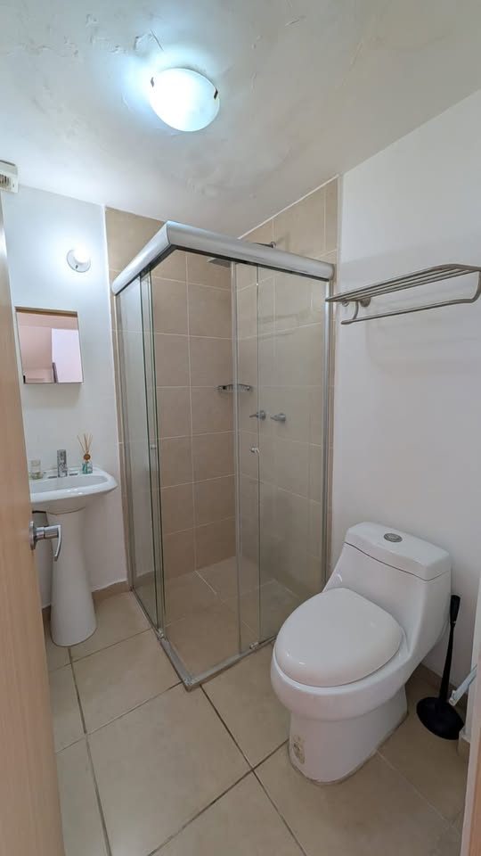 4 habitaciones 4 baños Casa 2