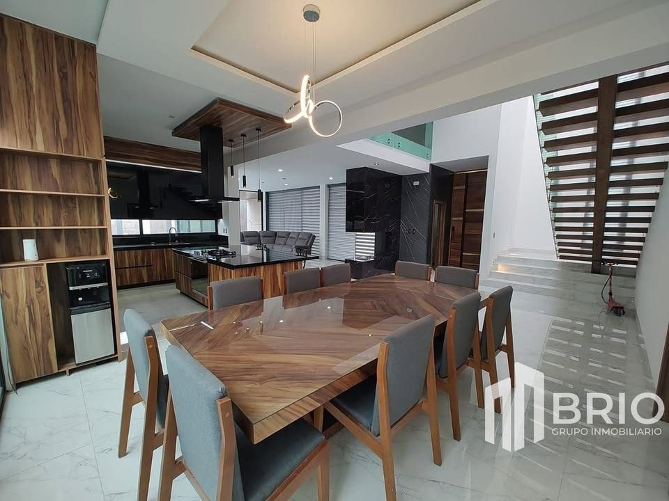 5 habitaciones 5.5 baños Casa 3