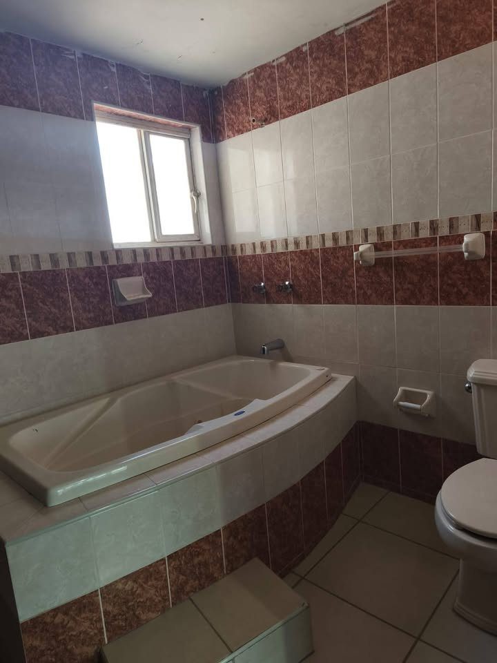 4 habitaciones 2 baños Casa 3