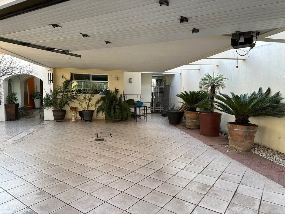 5 habitaciones 4 baños - Casa 2