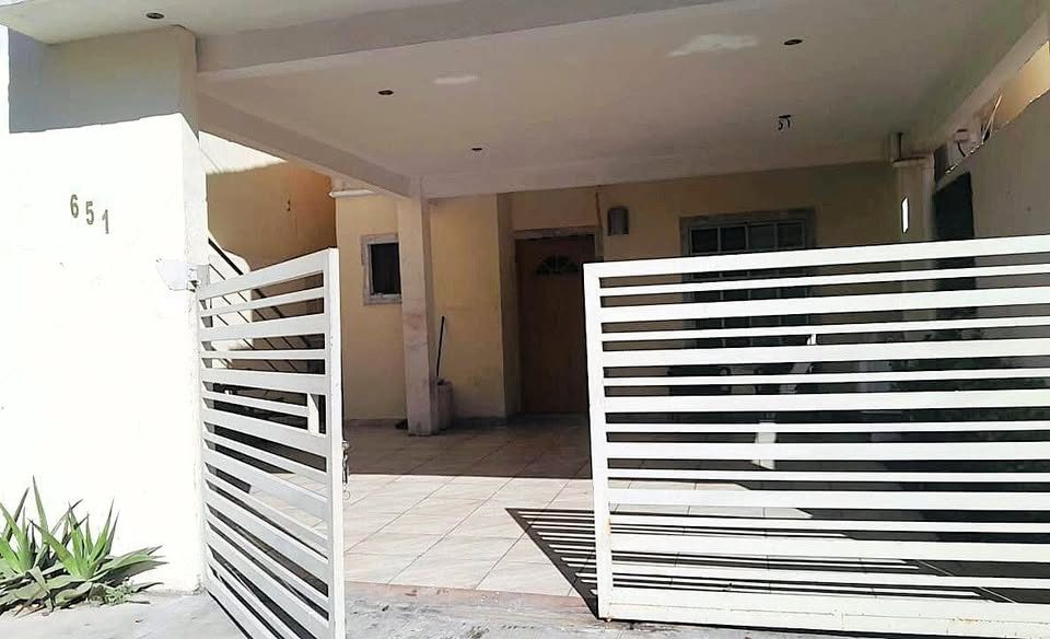 4 habitaciones 3 baños Casa 2