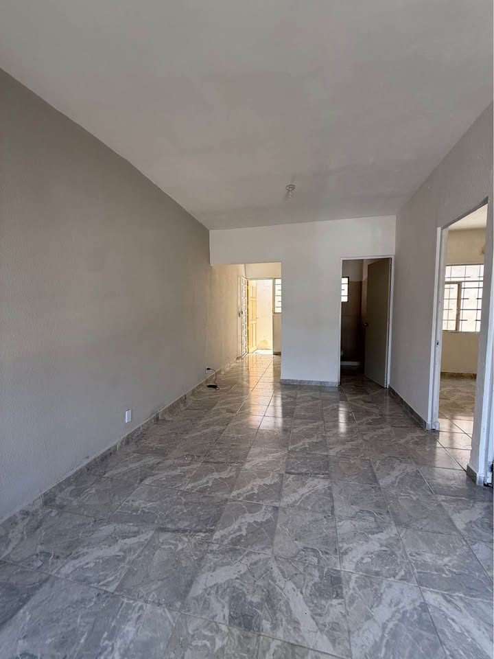 2 habitaciones 1 baño - Casa 3