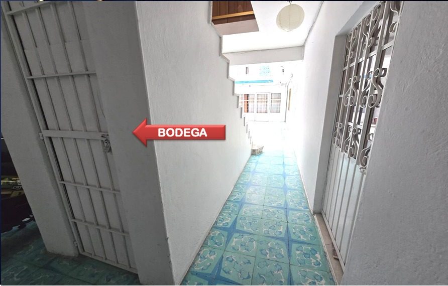 9 habitaciones 6 baños Casa 2