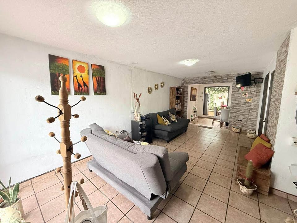 4 habitaciones 2 baños - Casa 3
