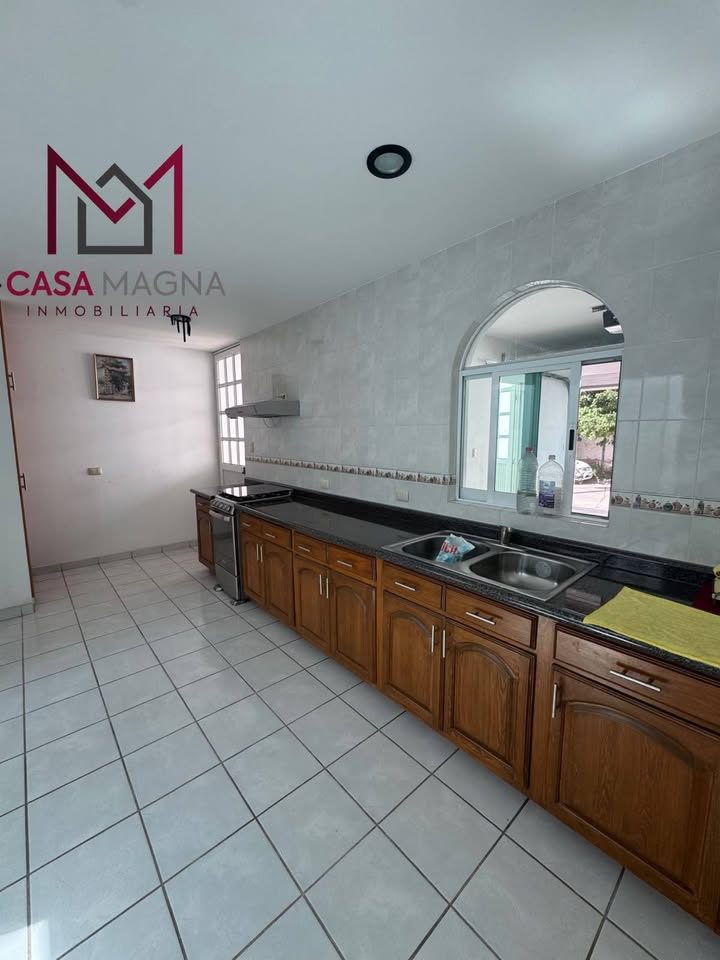 4 habitaciones 3 baños - Casa 3