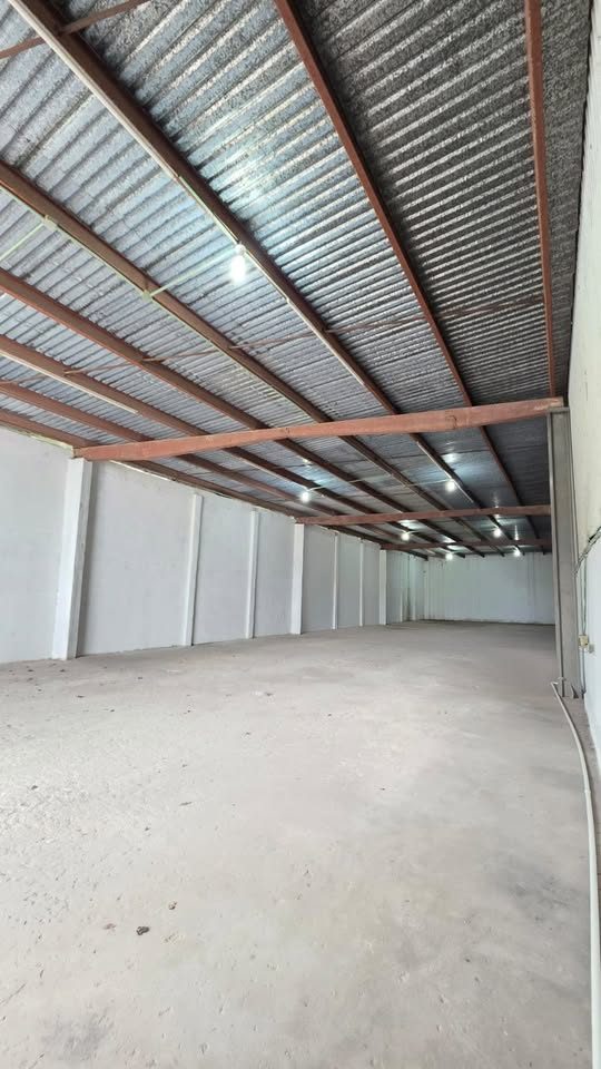 🏭 EXCELENTE BODEGA EN RENTA – 400 m2 📍 Sobre Avenida López Portillo – Zona Industrial, Cancún 2