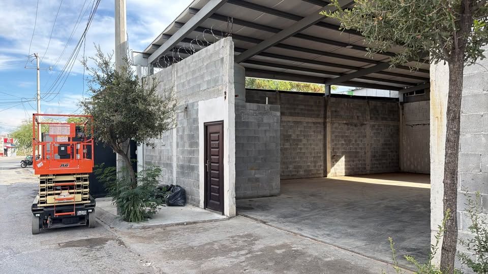 Renta de bodega en Apodaca 3