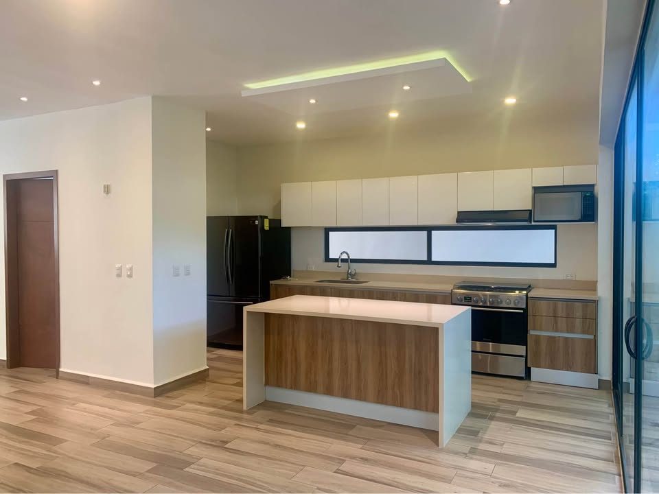 4 habitaciones 3,5 baños - Casa 2