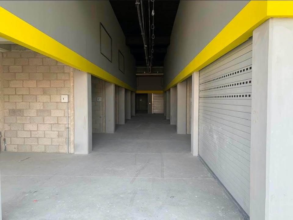 Local comercial en renta · 24 m² · León 3