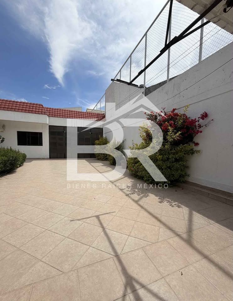 4 habitaciones 5 baños - Casa 2